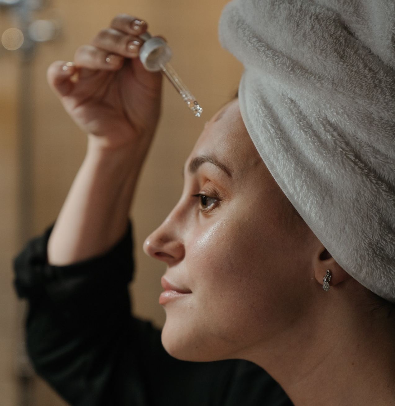 Natural Botox: 5 Αντιγηραντικά Skincare Bestsellers για αισθητή Μείωση των ρυτίδων σε Πρόσωπο & Μάτια